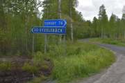 Så kommer jeg til et kryss hvor jeg er litt i tvil hvor jeg skal kjøre. Skal jeg mot Torsby eller Sysslebäck? Jeg sjanser på at jeg tar Riksväg 62 mot Sysslebäck