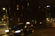 Men alt har en ende og vi rusler hjemover og prøver å få tak i en Taxi