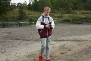 Og bestemor registrerer at Kevin blir litt nysgjerrig