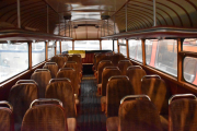 Vi tar en kikk inne i bussen også, bare for å være sikker