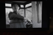 I noen av bussene var det tv skjermer som viste gode gamle filmer