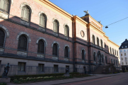 Nå er vi ved National Museum som ligger i Universitetsgata