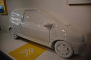 L’Atelier Renault, 53 Champs-Elysées Paris