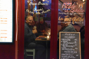 Ankomst Paris - At vi koser oss i Paris ser du her under middagen