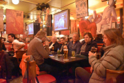 Ankomst Paris - Vi opplever kveldslivet i Paris