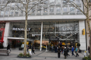 L’Atelier Renault, 53 Champs-Elysées Paris blir neste stoppested