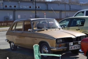 En Renault 16 står parkert, blank og fin