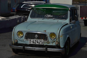 Renault 4, skummel og barsk - rene gangster bilen