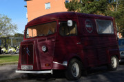 Det er en Citroen HY78 fra 1974