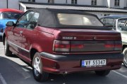 En Renault 19 Cabriolet fra 1993 skal du lete lenge etter, men så står det finebiler.no på den også