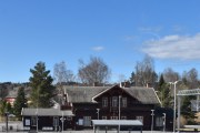 Så kanskje jeg skulle ha parkert bilen et sted og gått litt rundt her, men det for bli en annen gang