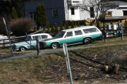 Det er ikke lett å ta bilder i fart, kan vi gjette Dodge og Opel her?