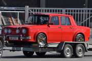 Det er en Renault 8 Gordini fra 1968 og må ikke forveksles med Renault 10, denne har en knekk på panseret som ikke 10 har