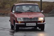 Bedre sent en aldri, her kommer det en Renault 16 TL fra 1972. Det er noen som har for mange prosjekter på gang