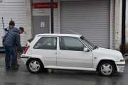 Men nå skal vi titte litt på bilene som står her og som vil komme etter hvert. Dette er en Renault 5 GTE fra 1988, det er nesten hundre hestekrefter i denne