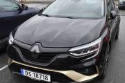 Neste er en Renault Megane E-tech Plug-in Hybrid fra 2023, den kom på markedet i 2022. Jeg tror at det fulle navnet er Renault Megane Sport Tourer E-Tech Plug-in Hybrid, og nå ser vi på det som blir fremtiden