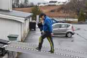 Men nå må jeg gni meg i øynene, her har vi en trønder som har reist 40 mil for å komme på treffet. Her må vi følge med...
