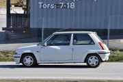 Så kommer vår redaktør med sin Renault 5 GTE fra 1988, her går det fort i svinga, som han ofte skriver