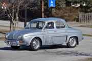 Men så kommer det en virkelig veteran, det er en Renault Dauphine Gordini fra 1962. Dette er den litt mer påkostede Dauphine med 4-trinns girkasse og...