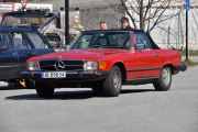 Her kommer det enda en rød veteran, det er en Mercedes-Benz 450 SL fra 1978. Mercedes 450 SL ble produsert mellom 1973 og 1980, men SL modellene har en lang historie