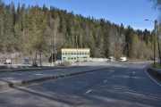 Så nærmer vi oss Bjønndalen bruk, dem har et enormt areale og jeg tror den nye motorveien må gå igjennom der