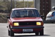 Men ikke alle kommer samme veien, her kommer en Renault 18 TS fra 1980. Den ble produsert fra 1978 til 1987, men i Sør-Amerika fortsatte produksjonen til 1994