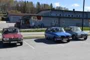 Her har vi de tre Renault 16, 1 generasjon til høyre og 2 generasjon til venstre. Og midt i har vi generasjon 3, nå håper jeg at jeg har rett