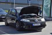 Renault Megane fra 2005 blir for enkelt, den må hete noe mer. Renault Megane RS Sport er nok nærmere