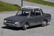 Bedre sent enn aldri, her kommer en Renault 10 GL fra 1967. Sjekk den takgrinden da, hvitere kan du ikke få den